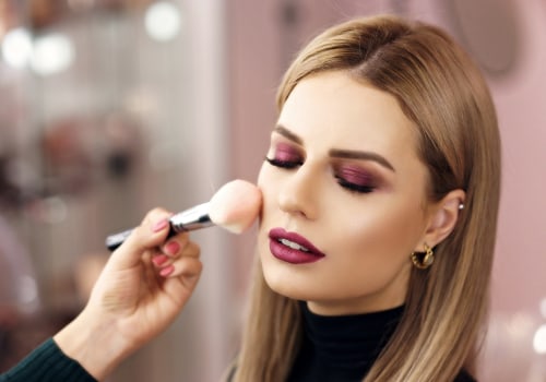 7 Beauty Hacks to Make Your Makeup Last Longer